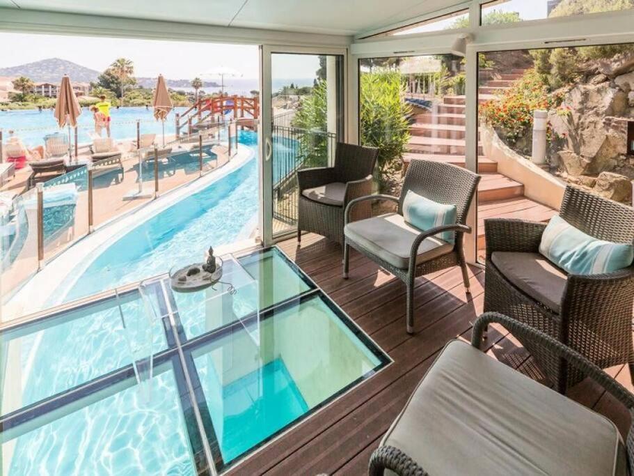 Dans Un Cadre D'Exception, Vue Mer Panoramique A Agay Cote D'Azur, Village Vacances Cap Esterel, T2 Avec Jardin, Golf, Climatisation, Wifi, 5 Piscines Saint-Raphaël エクステリア 写真