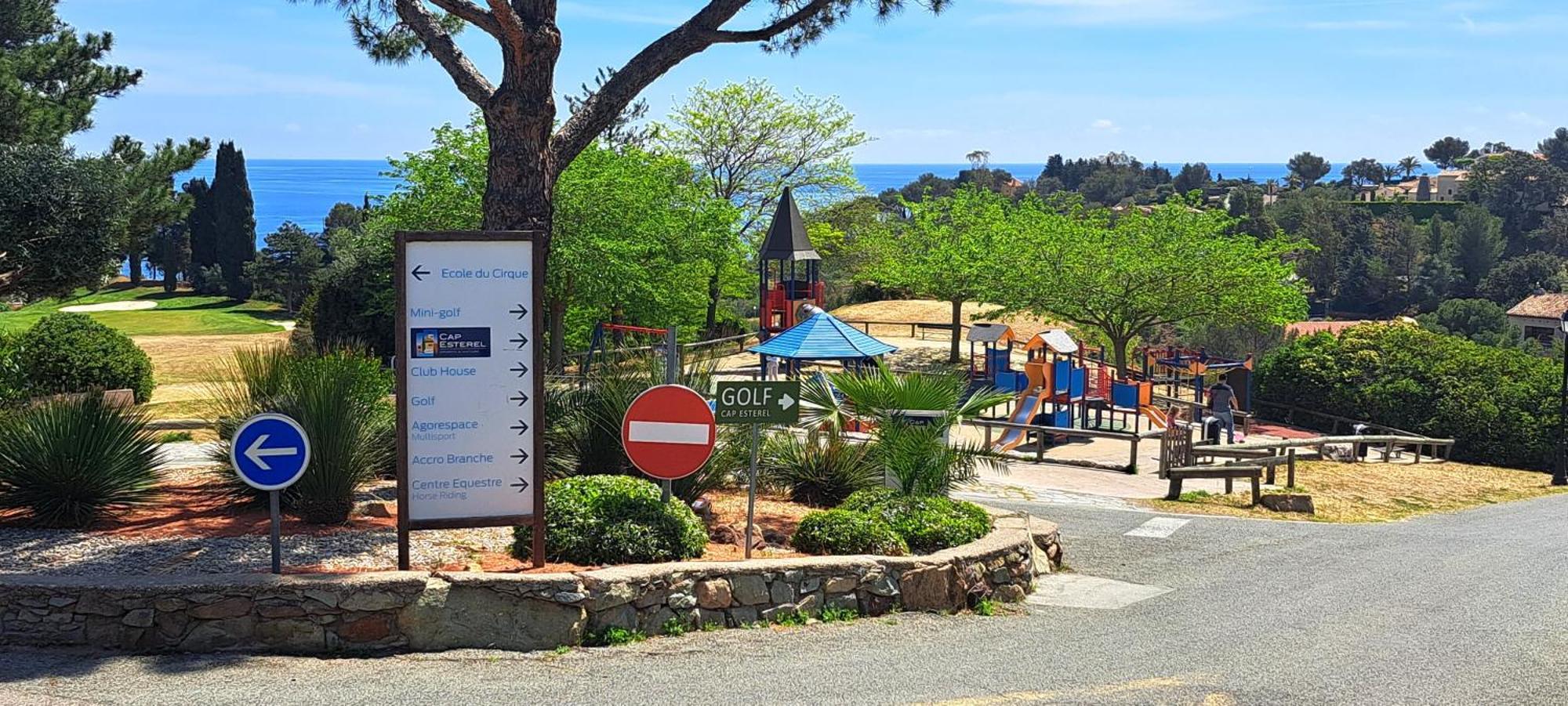 Dans Un Cadre D'Exception, Vue Mer Panoramique A Agay Cote D'Azur, Village Vacances Cap Esterel, T2 Avec Jardin, Golf, Climatisation, Wifi, 5 Piscines Saint-Raphaël エクステリア 写真