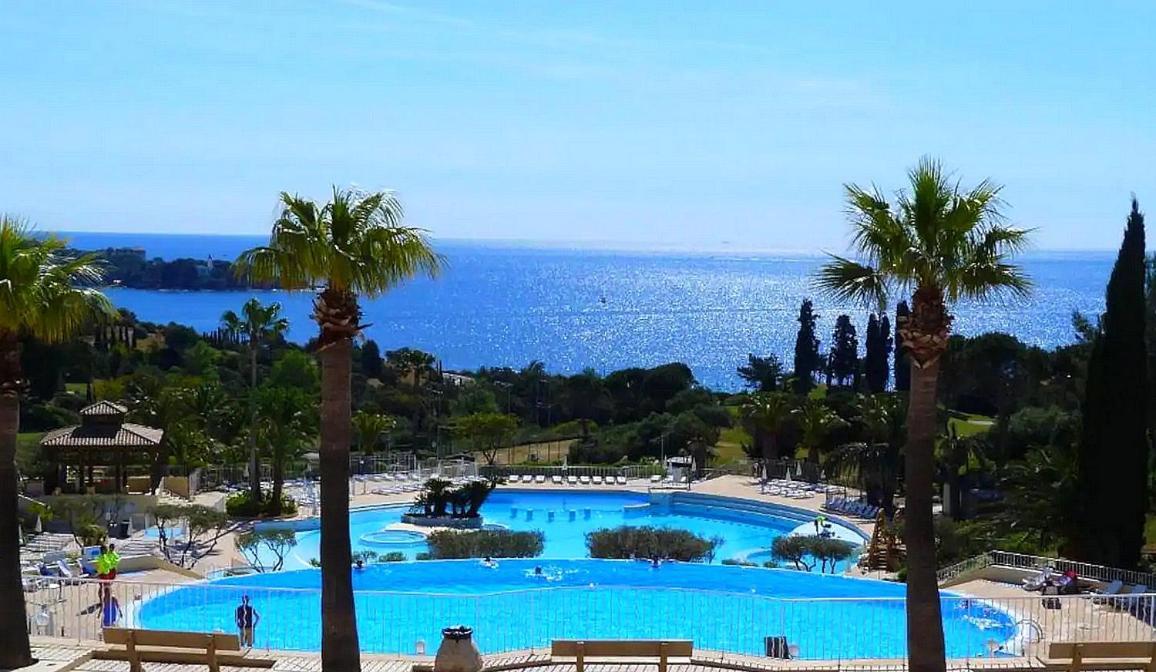 Dans Un Cadre D'Exception, Vue Mer Panoramique A Agay Cote D'Azur, Village Vacances Cap Esterel, T2 Avec Jardin, Golf, Climatisation, Wifi, 5 Piscines Saint-Raphaël エクステリア 写真